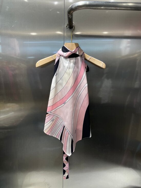 Emilio Pucci Tops - ⛅Emilio Pucci⛅ pink  Halter Silk Tank